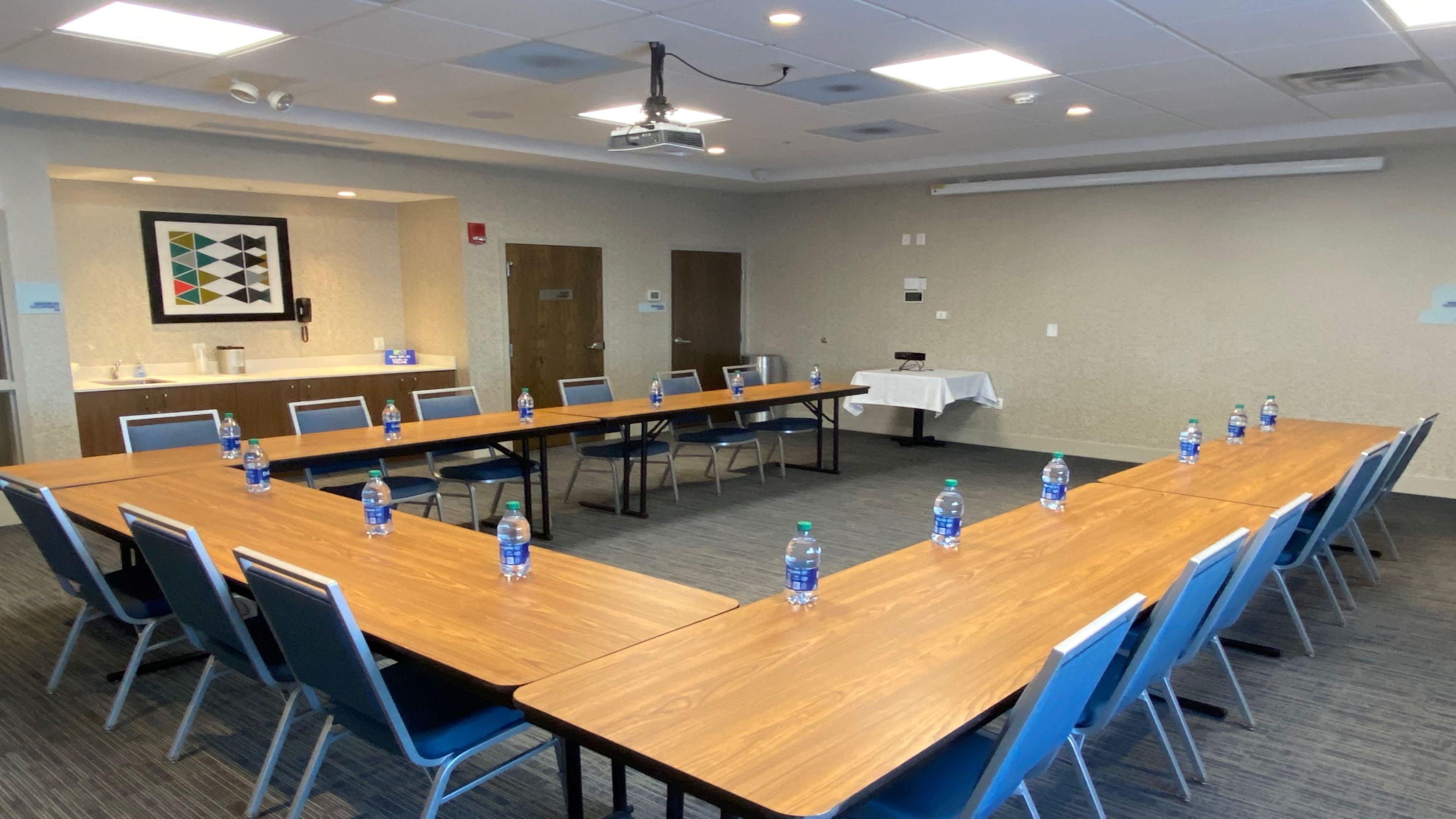 Holiday Inn Express & Suites Toledo South - Perrysburg By Ihg Экстерьер фото